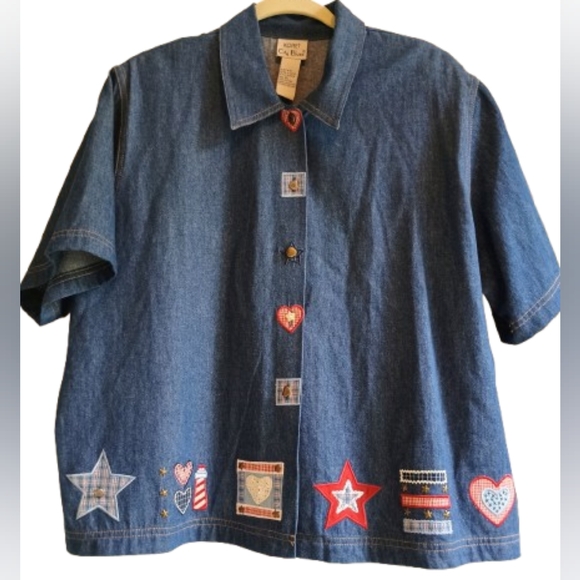 Koret City Blues Tops - Vintage Koret City Blues Denim Shirt XL Patriotic Americana Appliqué Hearts...‎